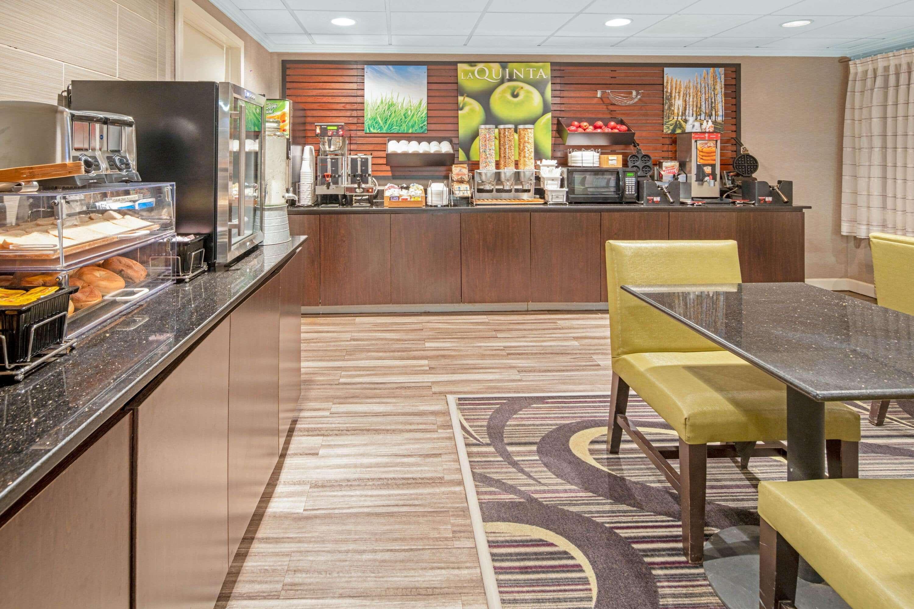 La Quinta By Wyndham Baton Rouge Siegen Lane Hotel Prairieville Exterior foto
